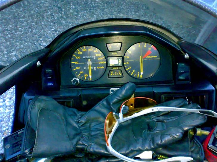 Honda cbx 750    Byttet til Bil billede 7