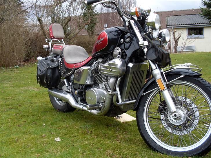 Honda Shadow vt 800 billede 3