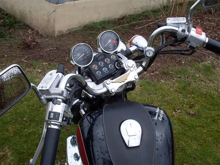 Honda Shadow vt 800 billede 9