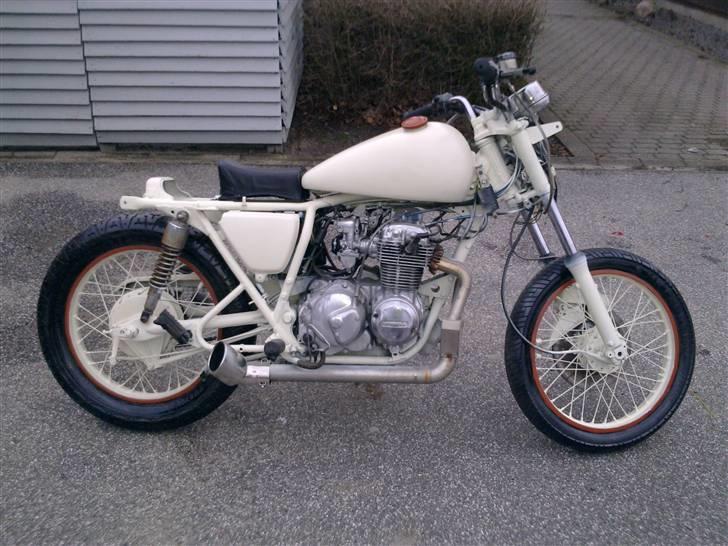 Honda cb 400 F SOLGT billede 12