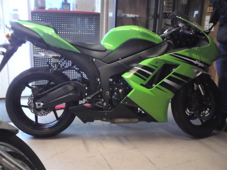 Kawasaki ZX-6R billede 5