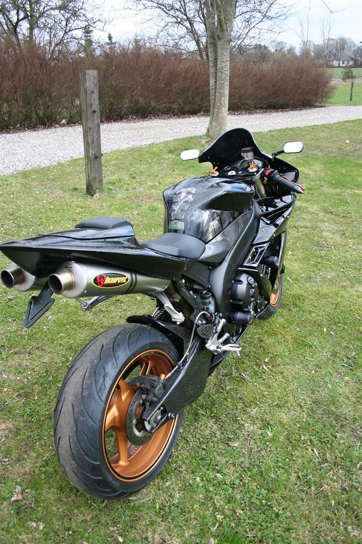 Yamaha Yzf R1 billede 11