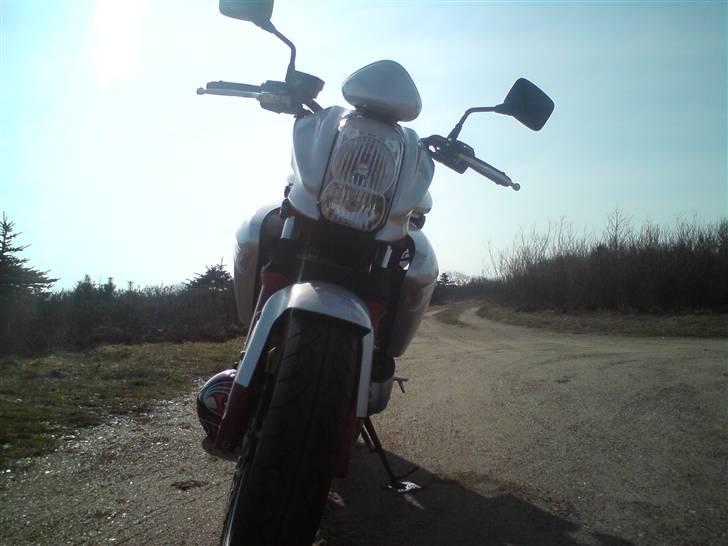 Kawasaki ER 6N billede 5