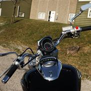 Suzuki M800