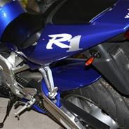 Yamaha YZF R1 RN04