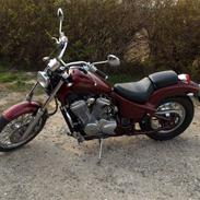 Honda VT 600