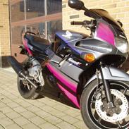 Honda cbr 600 f