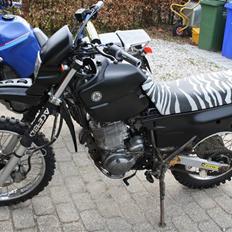Yamaha XT 600 E (3UW) *Solgt*