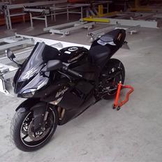 Kawasaki ZX6-R