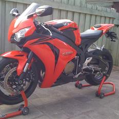 Honda CBR1000RR solgt!!!