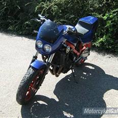 Yamaha fz 750 streetfighter