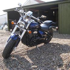 Suzuki M800