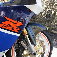 Suzuki GSX-R 750 *** SOLGT ! ***