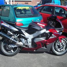 Kawasaki Zx9r