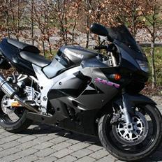 Kawasaki ZX9R