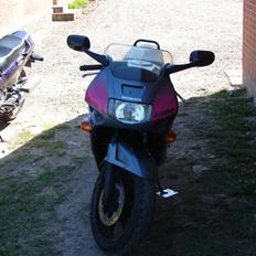 Honda cbr 600 f