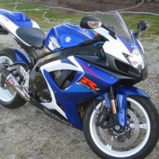Suzuki gsxr 750