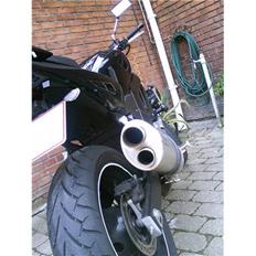 Suzuki sv 650 N K6 SOLGT