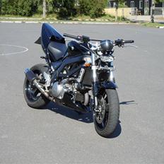 Suzuki SV1000 K7 Streetfighter