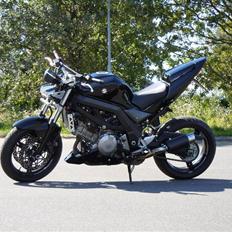 Suzuki SV1000 K7 Streetfighter