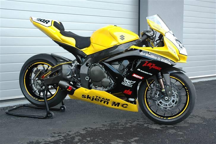 Suzuki GSXR 600 Baneged( Solgt ) billede 1