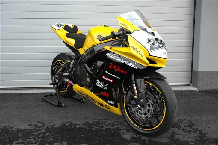 Suzuki GSXR 600 Baneged( Solgt ) billede 2