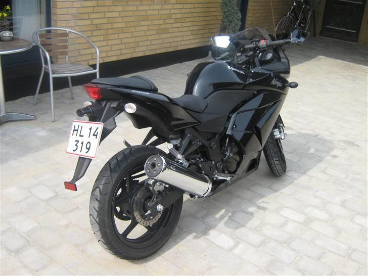 Kawasaki Ninja 250R SOLGT billede 2