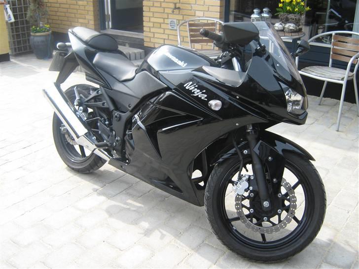 Kawasaki Ninja 250R SOLGT billede 6