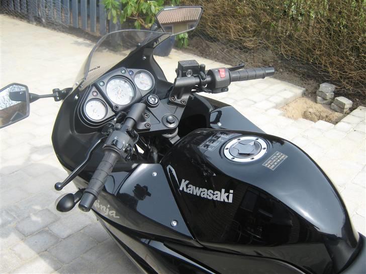 Kawasaki Ninja 250R SOLGT billede 7