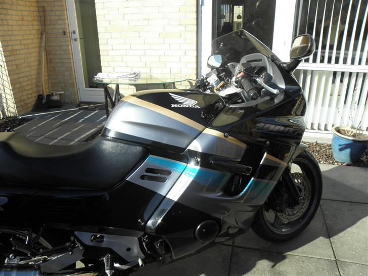 Honda cbr 1000 f (SOLGT) billede 5