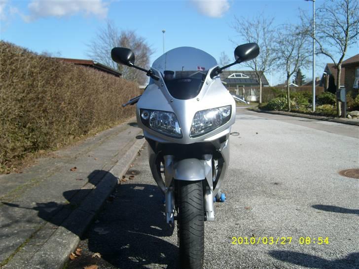 Suzuki Sv650s (TOTALSKADET) billede 16