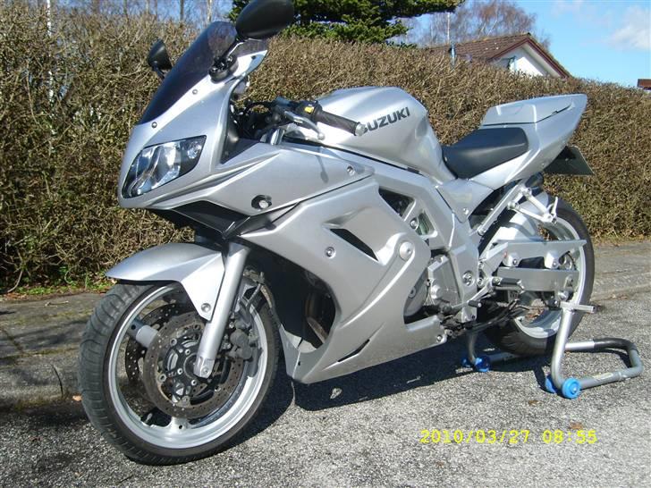 Suzuki Sv650s (TOTALSKADET) billede 20