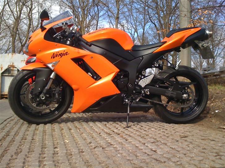 Kawasaki ZX6R billede 14