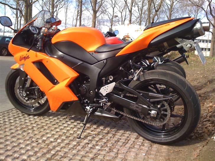 Kawasaki ZX6R billede 15