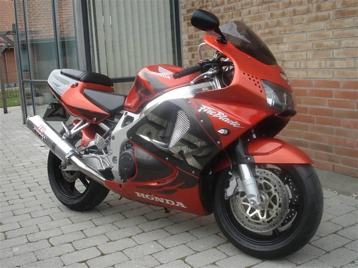 Honda CBR 900 RR fireblade billede 1