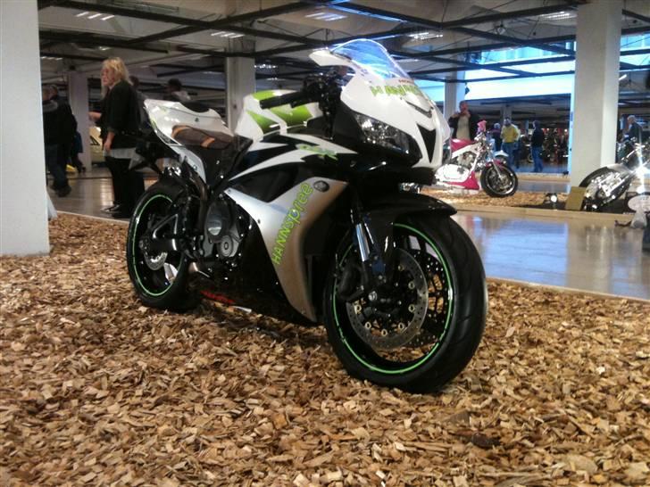 Honda CBR 600RR HANNSPREE billede 1