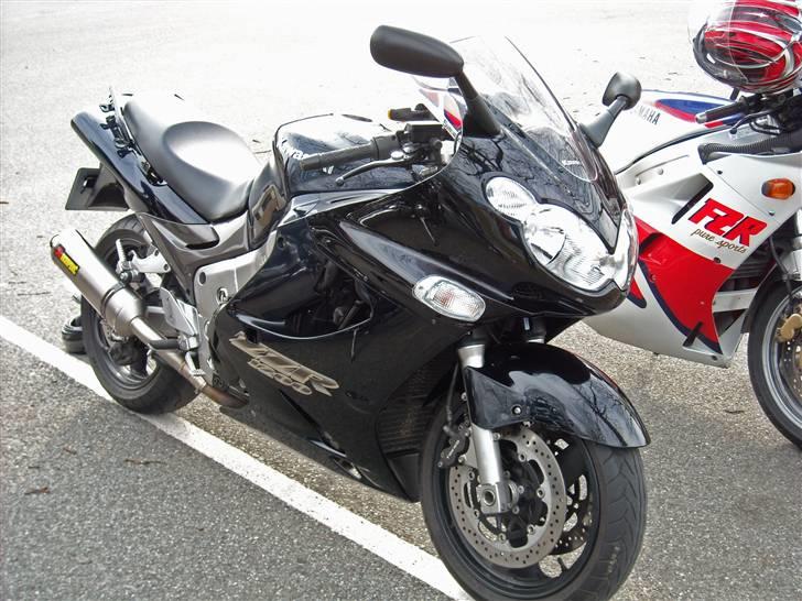Kawasaki ZZR 1200 billede 1