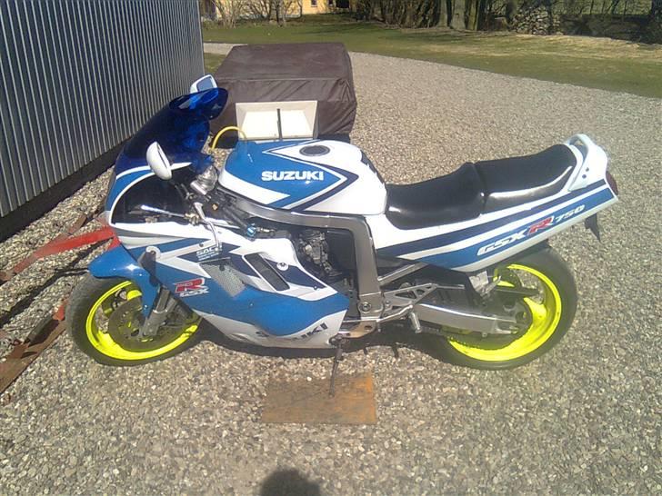Suzuki Gsx-r 750 billede 2