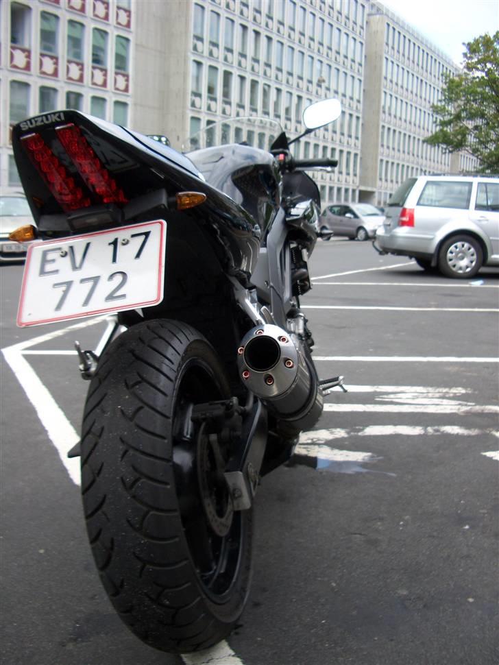 Suzuki SV650s [solgt] billede 4