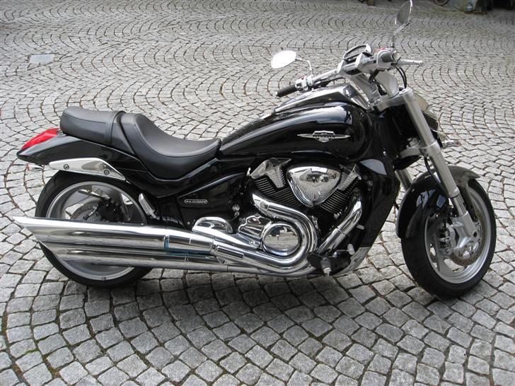 Suzuki VZR 1800R2 billede 1