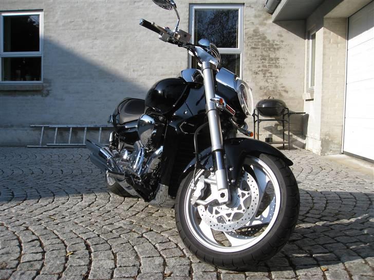 Suzuki VZR 1800R2 billede 3