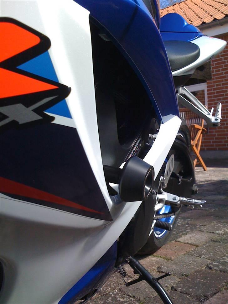Suzuki GSXR 600 K7 - Solgt billede 14