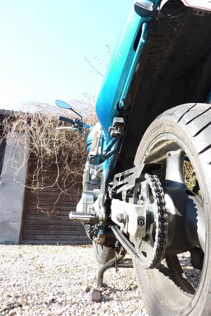 Suzuki GSF 600 N (SOLGT) billede 11