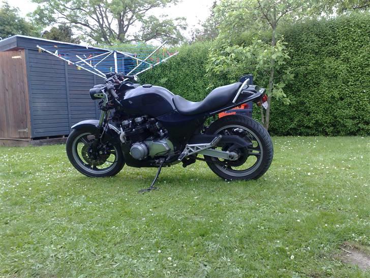 Kawasaki gpz 750  SOLGT billede 6