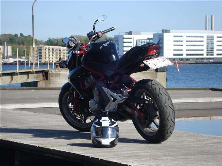 Kawasaki ER6N billede 3