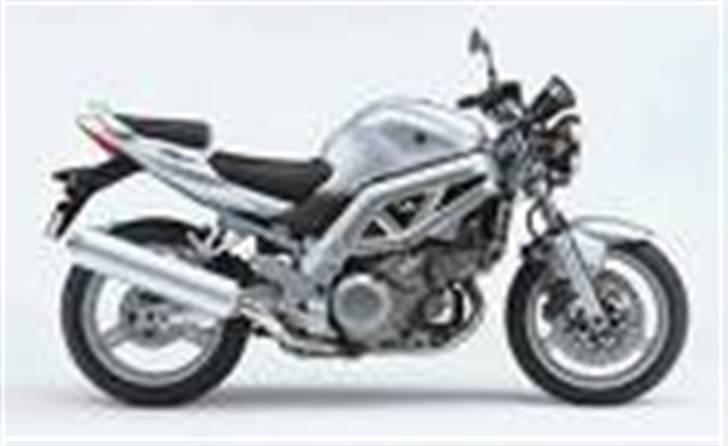 Suzuki SV1000n billede 15