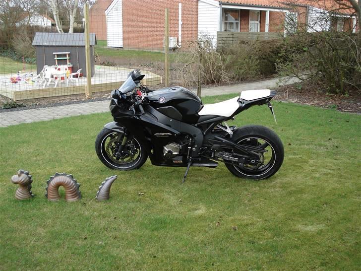 Honda cbr1000rr fireblade solgt billede 7