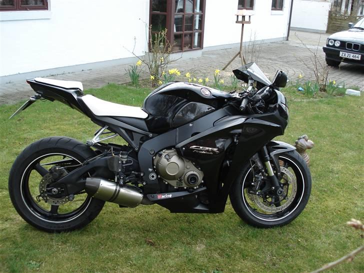 Honda cbr1000rr fireblade solgt billede 8