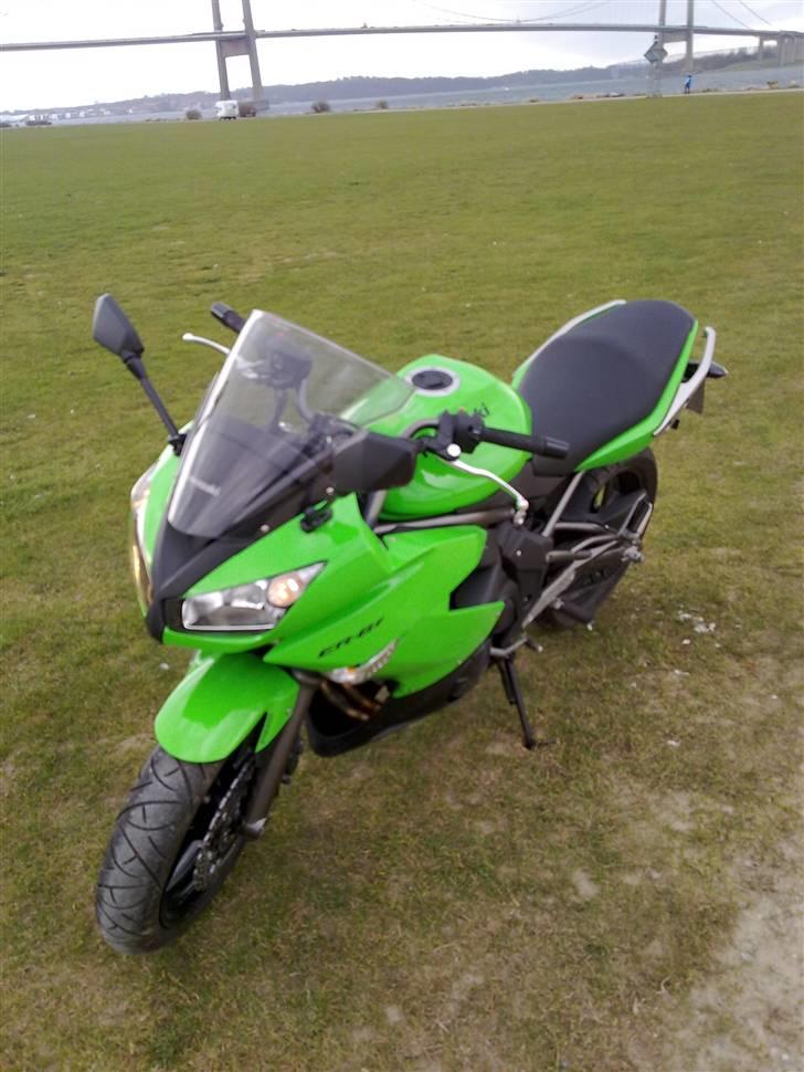 Kawasaki er-6f billede 1