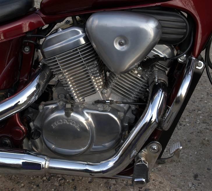 Honda VT 600 billede 4